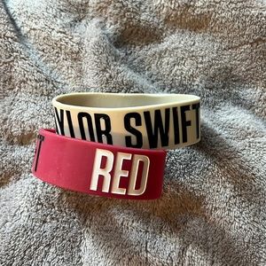 Taylor Swift Red Bracelets Set Red Tour VIP Rubber Thick Swiftie